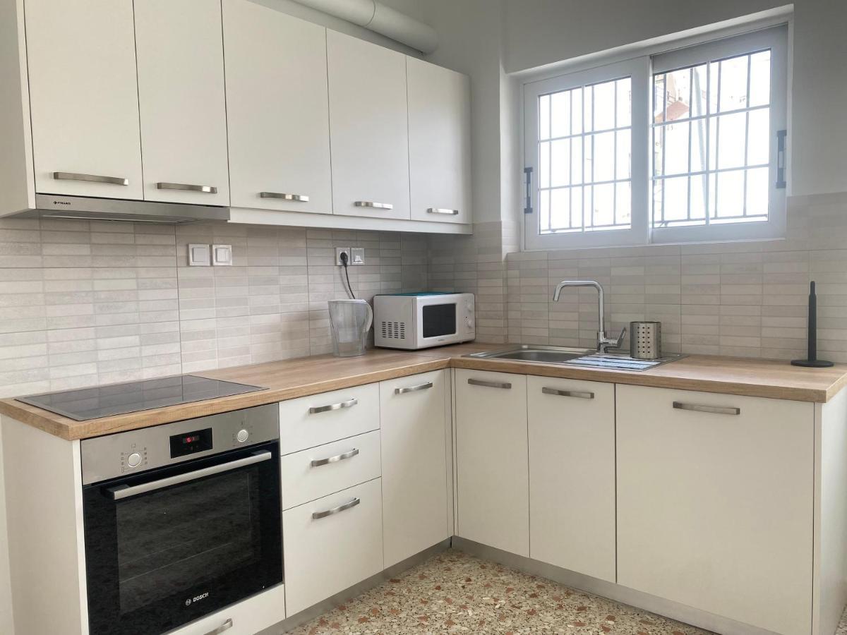 Faliro Comfort Apartment 10 Mins Walking To The Beach Aten Exteriör bild